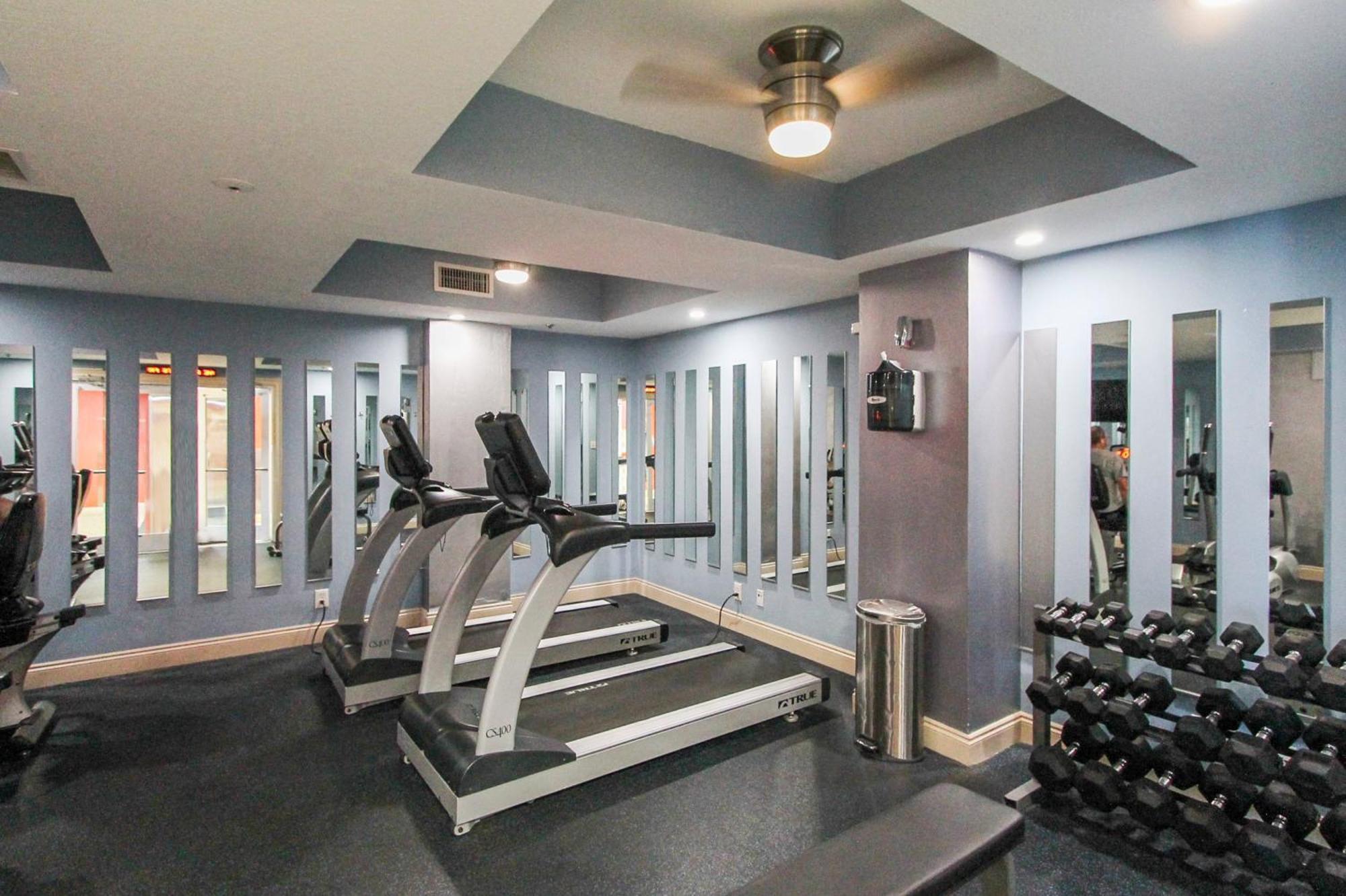Calypso Resort And Towers #602-E By Book That Condo Panama City Beach Room photo