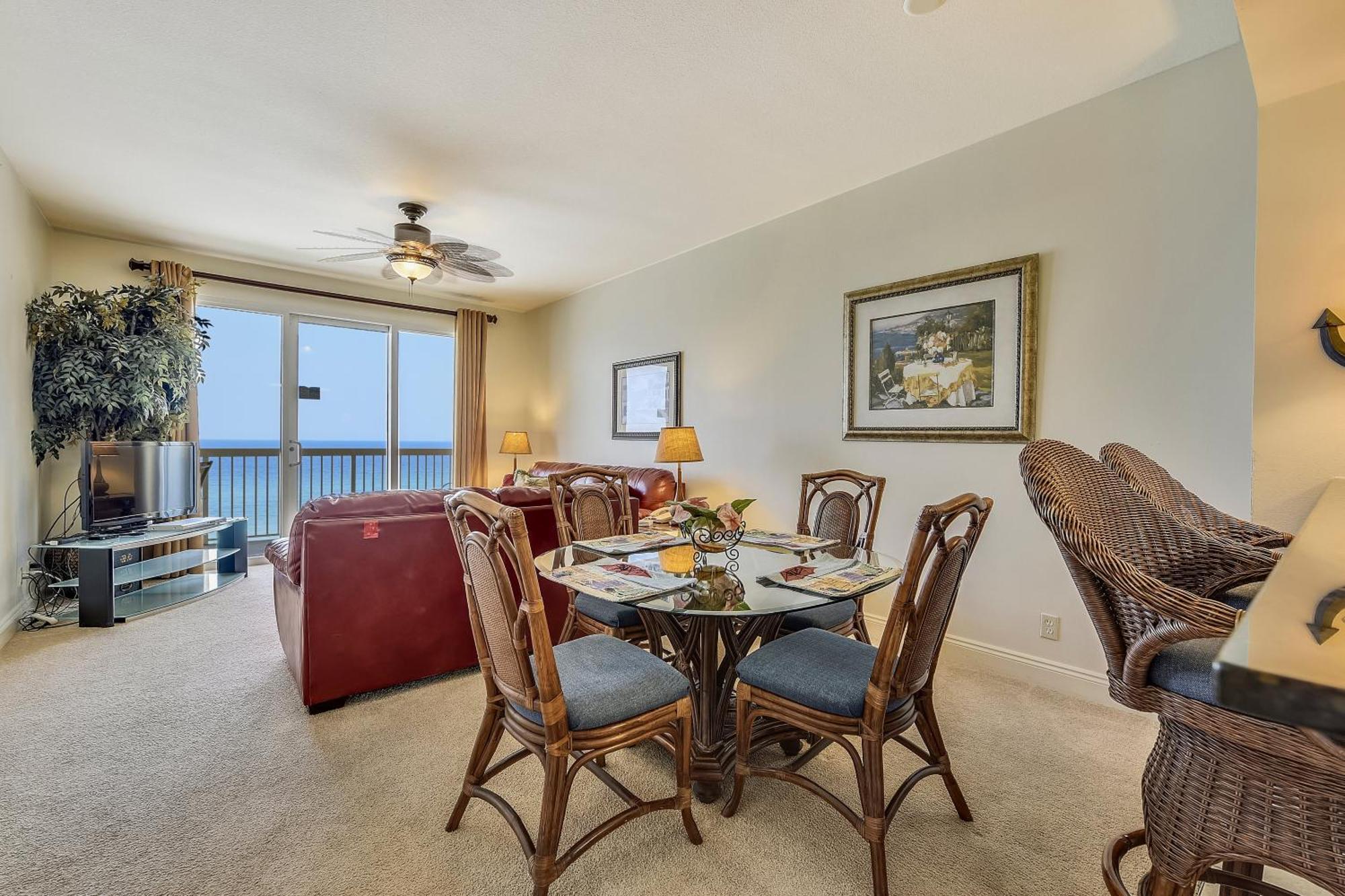 Calypso Resort And Towers #602-E By Book That Condo Panama City Beach Room photo
